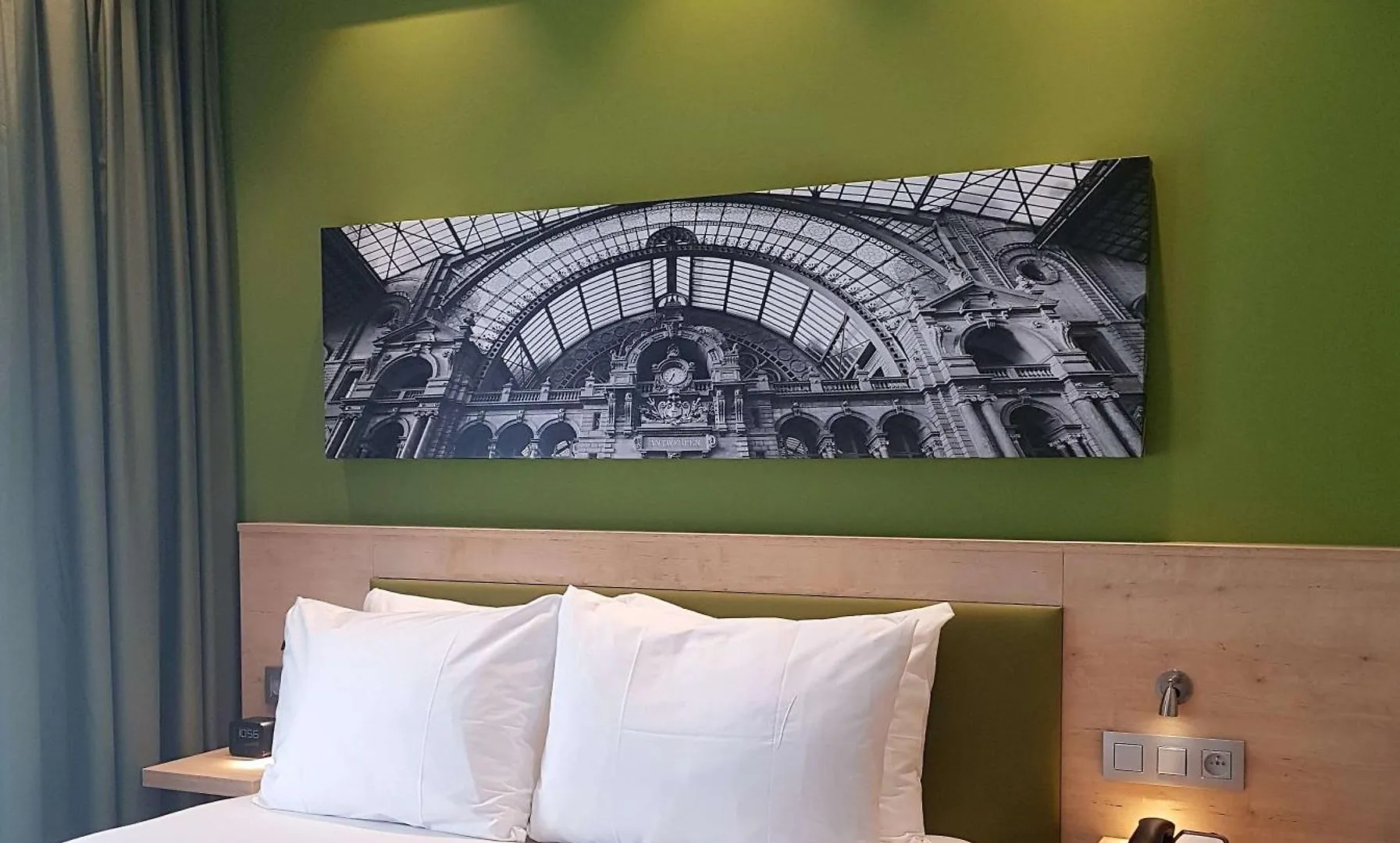 Hotel Hampton By Hilton Antwerp Central Station