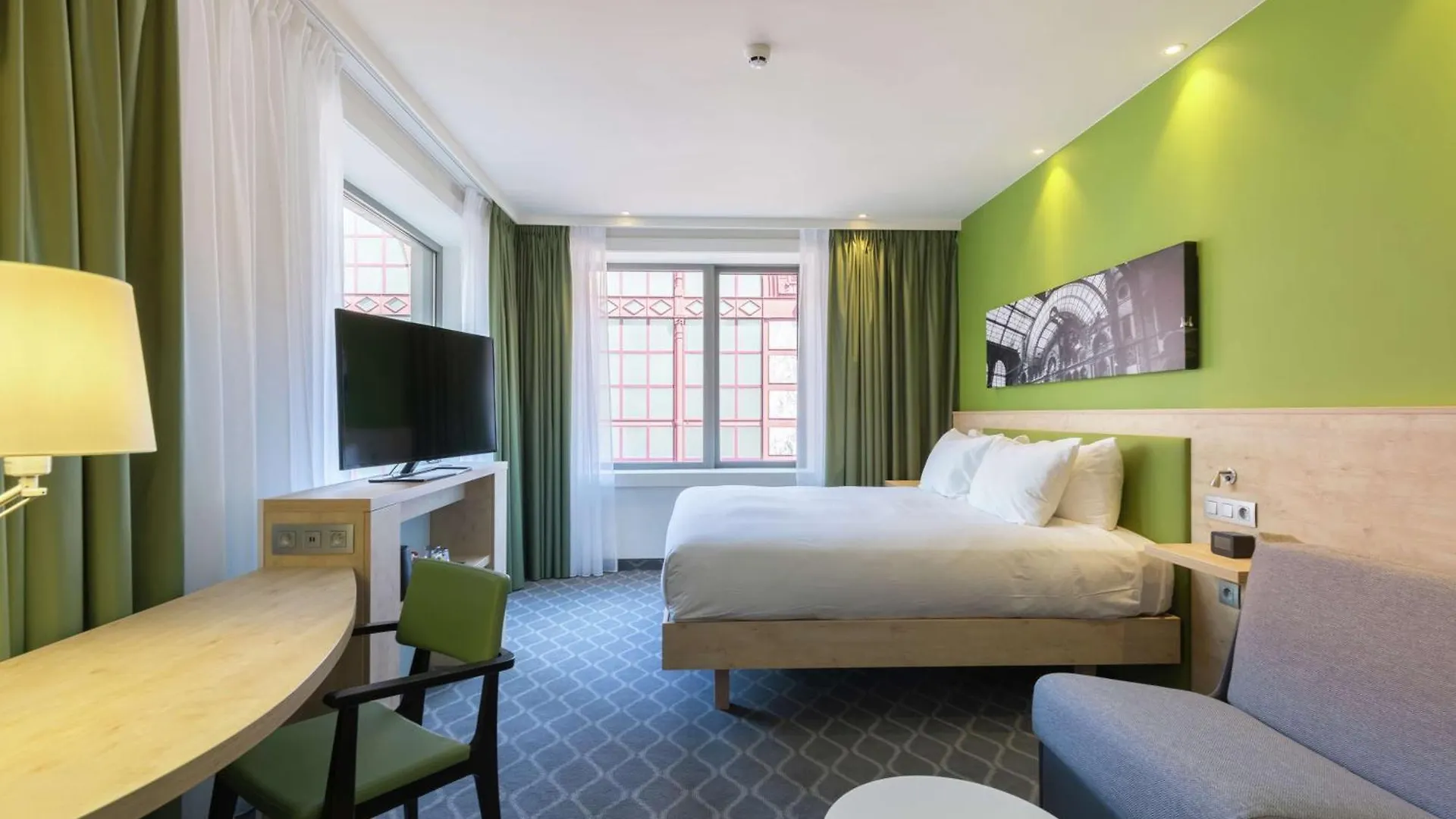 Hampton By Hilton Antwerp Central Station Belgien