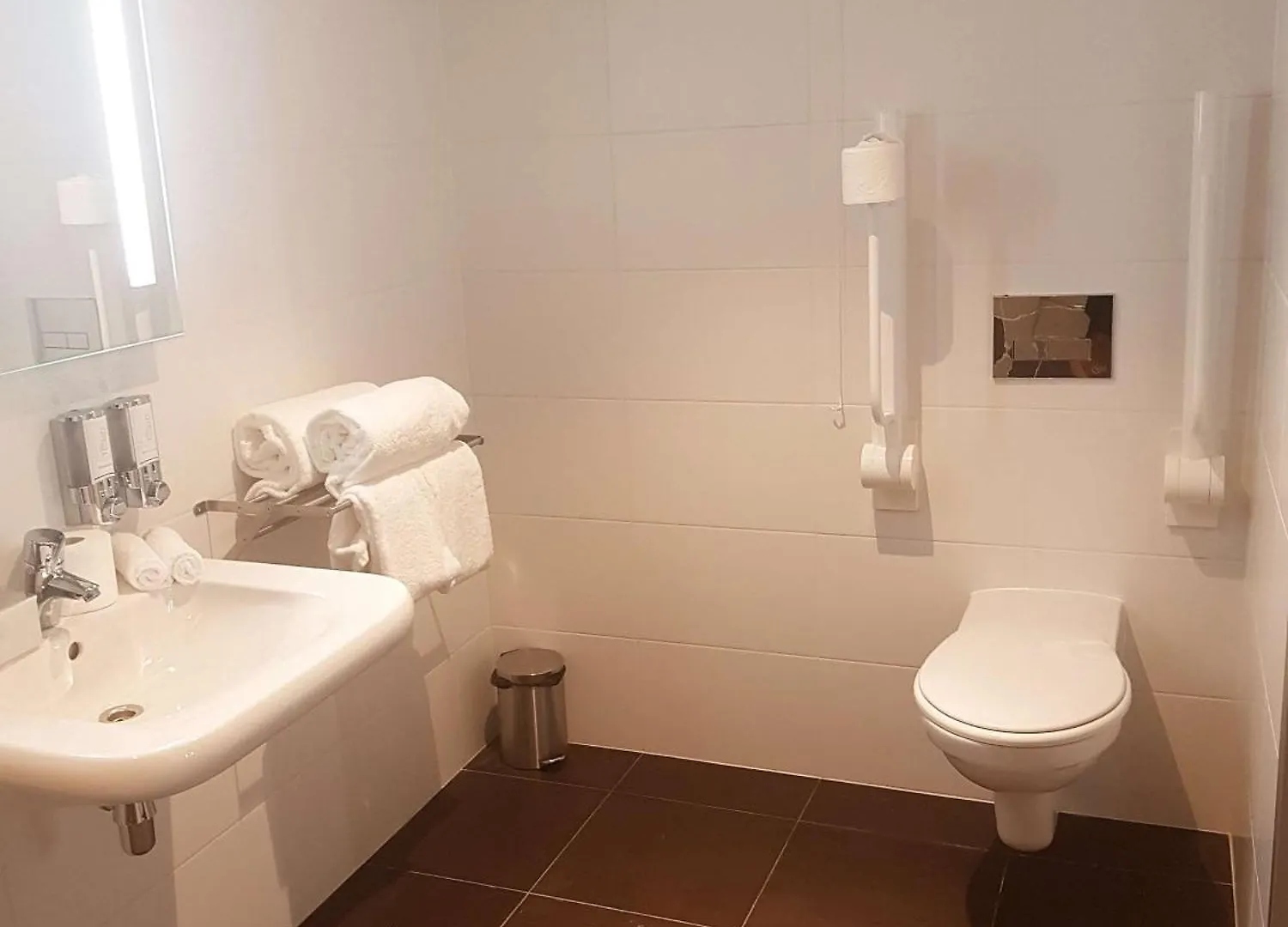 Hampton By Hilton Antwerp Central Station Hotell