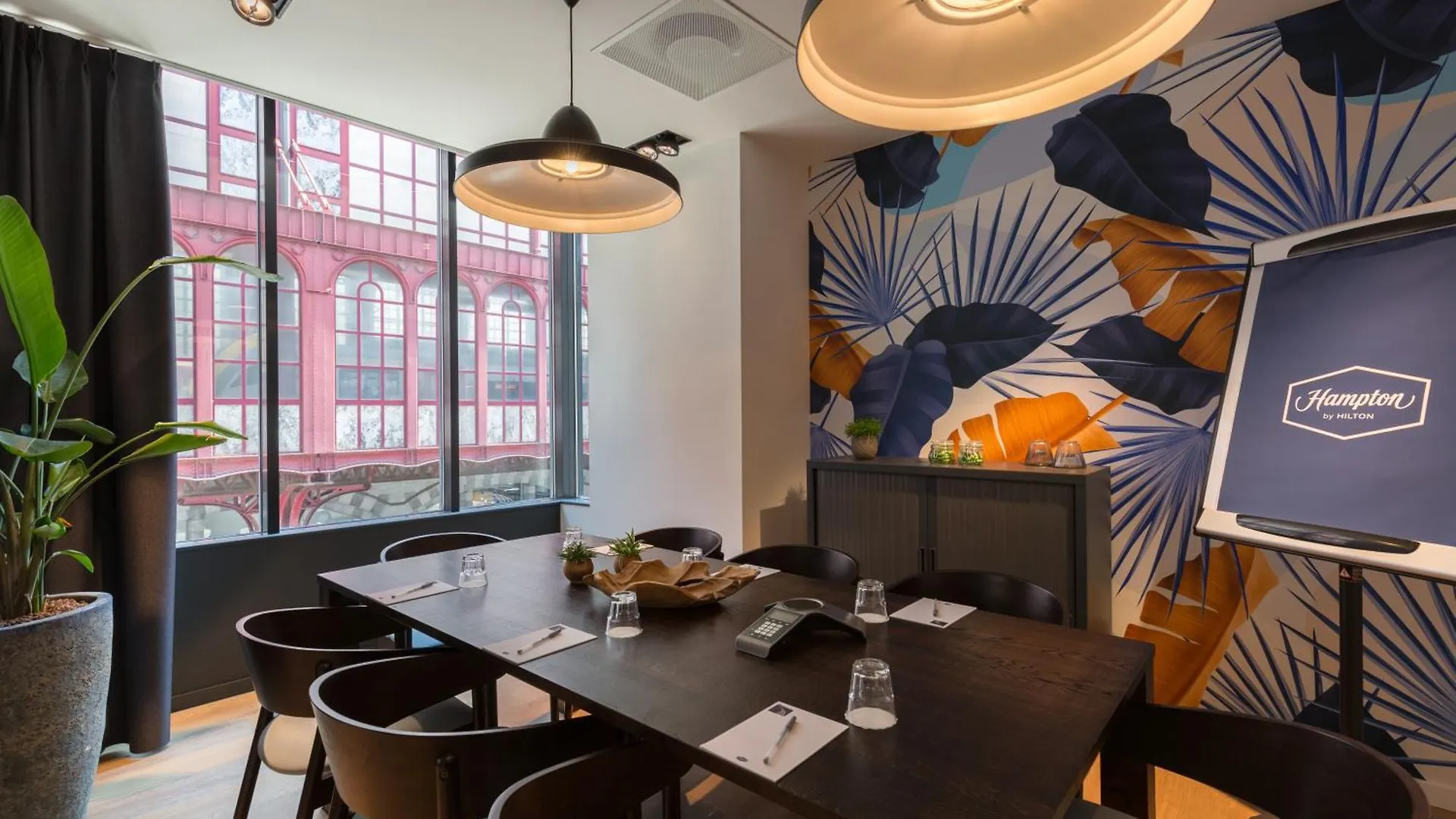 Hotell Hampton By Hilton Antwerp Central Station